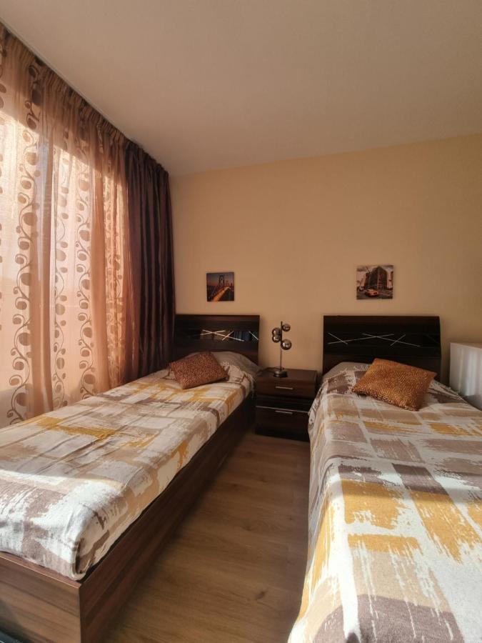 Deluxe Admiral Plaza Sunny Beach Exterior foto