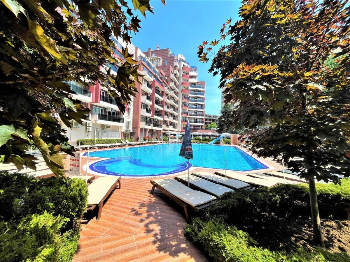 Deluxe Admiral Plaza Sunny Beach Exterior foto